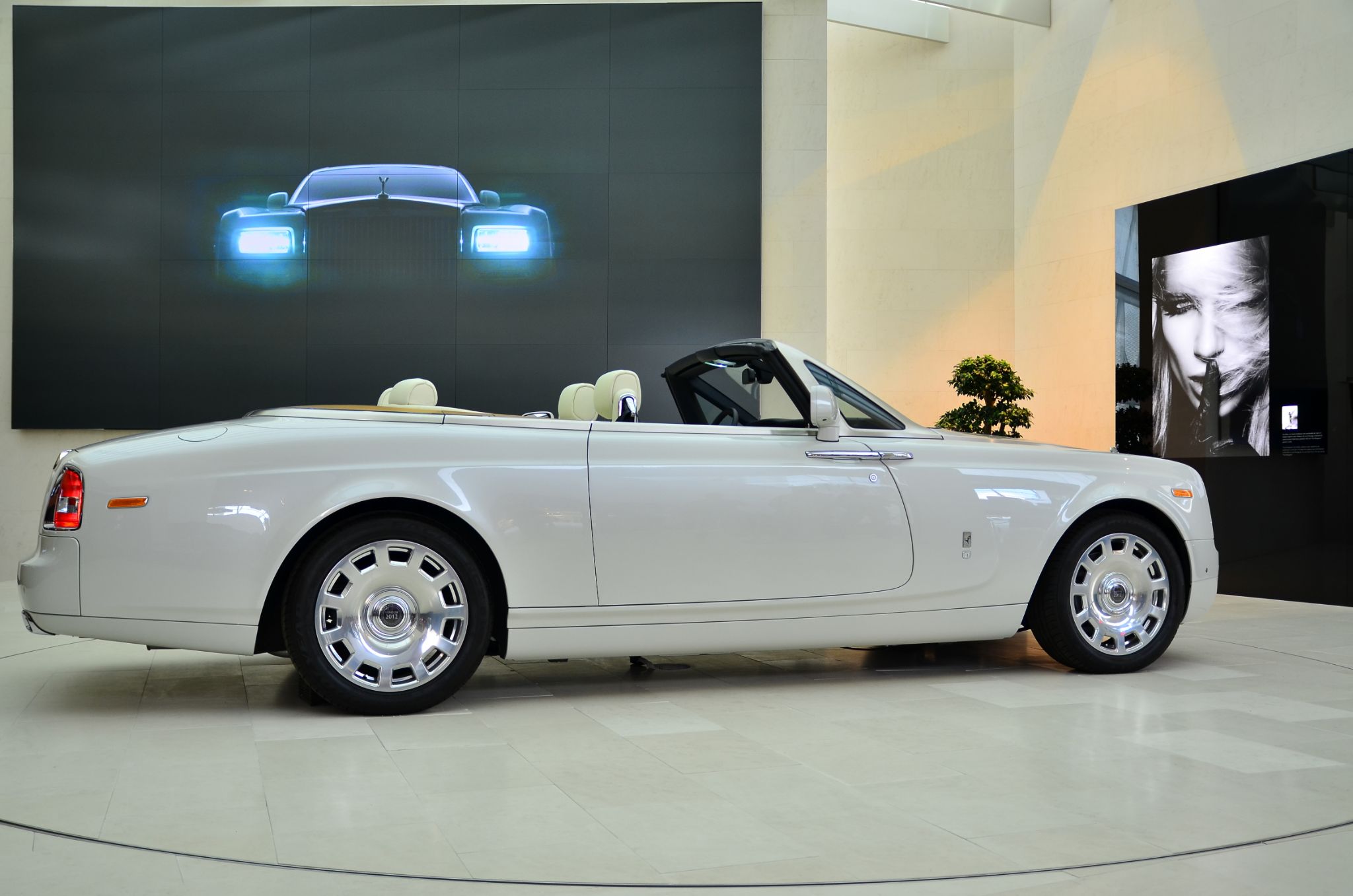 Auto bmw welten  museum 01